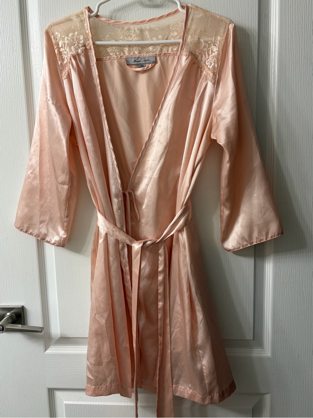Morgan Taylor Intimates Silky Lace-Trim Robe - Peach Pink